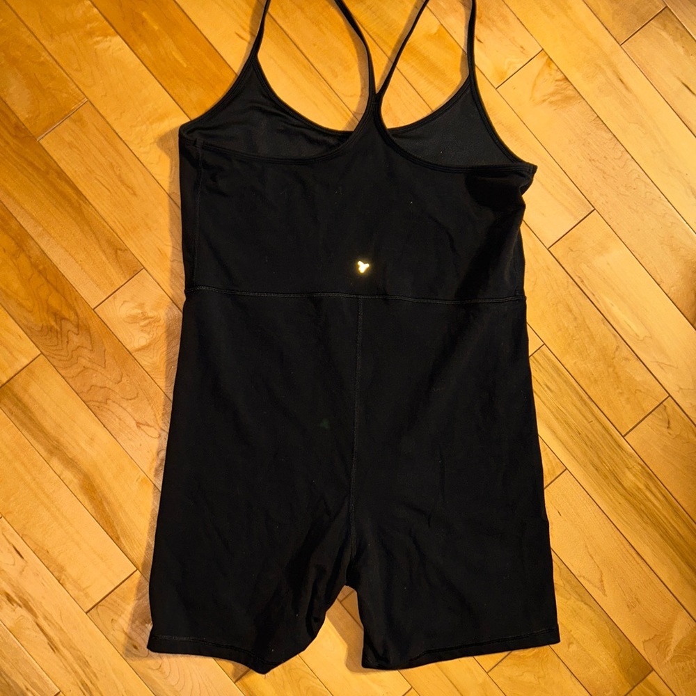 XL Old Navy Powerchill  Romper - Picture 4 of 4